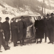 Vilhelm Th�ner s rodinou a p��teli v roce 1953